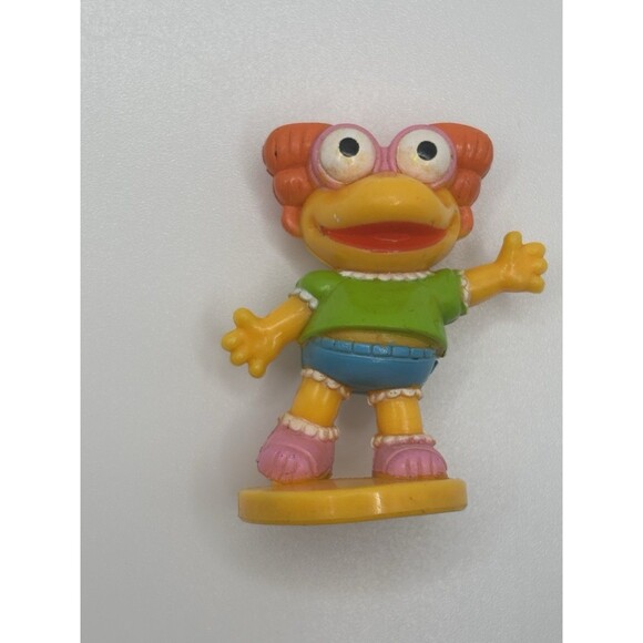 Muppet Babies Skeeter Board Game Piece 1985 Vintage Game Piece 1.5 in - Picture 3 of 8